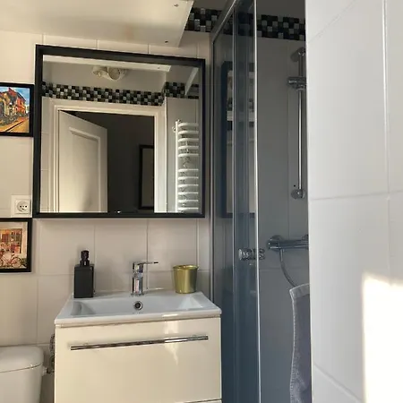 Jewish District In Krakow/ Kazimierz Apartment